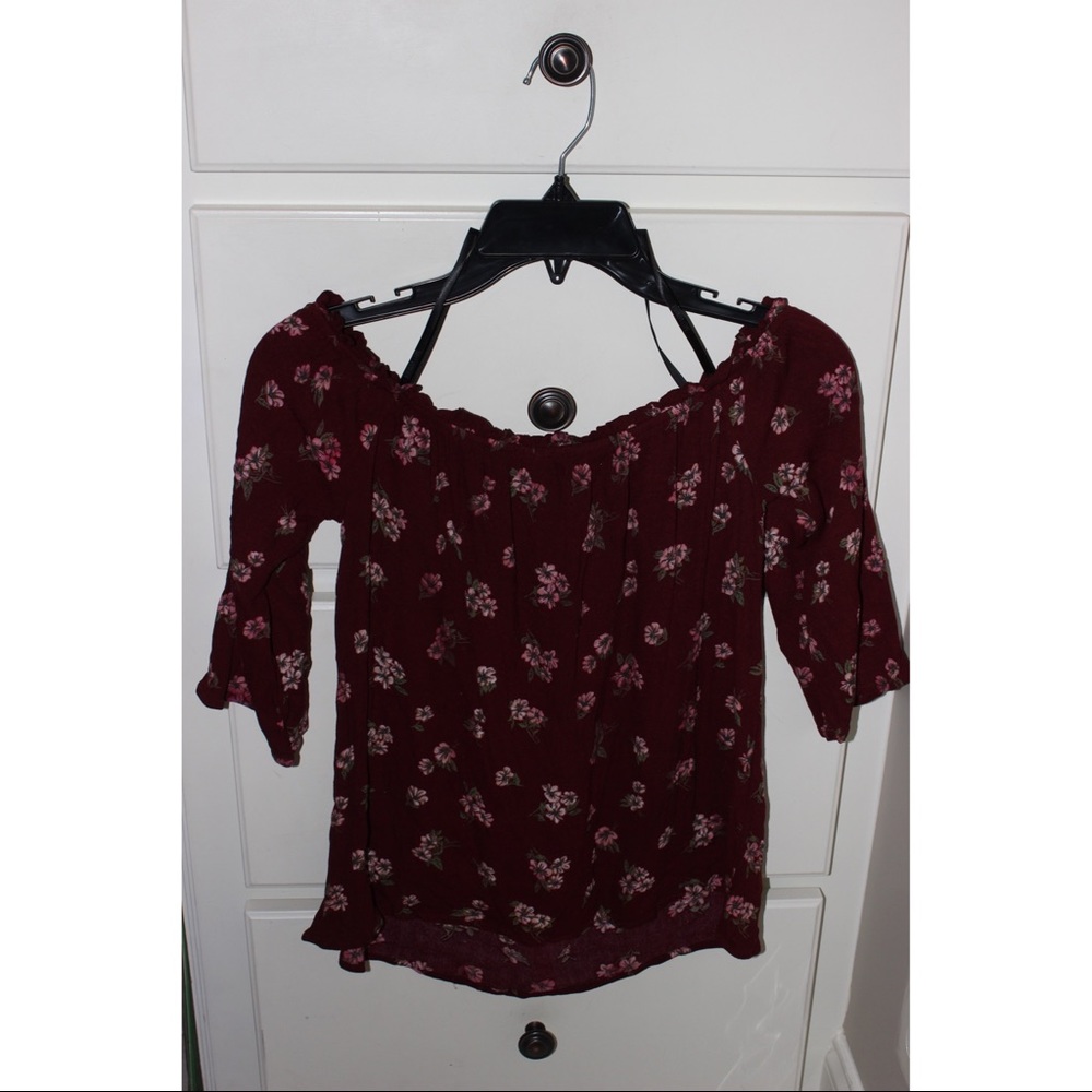 Off-Shoulder Floral Top